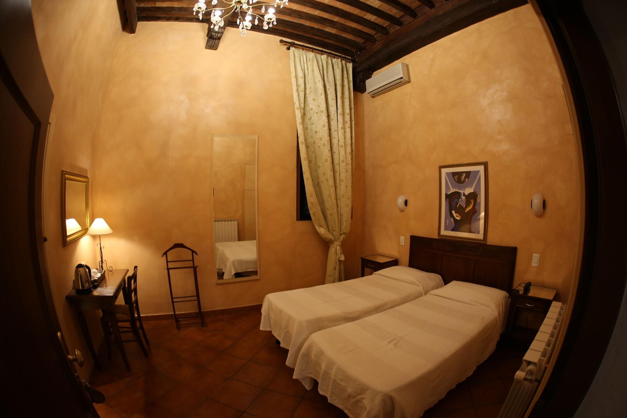 Hotel Italia Cortona Exterior foto
