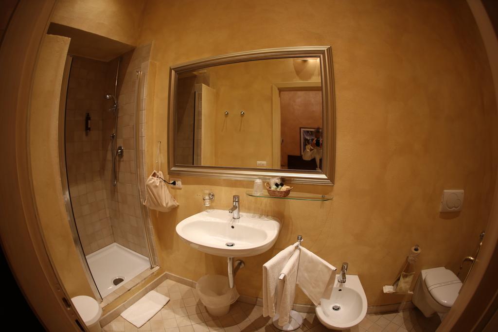 Hotel Italia Cortona Cameră foto